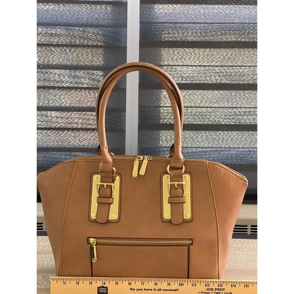Sale! Charming Charlie Beige / Tan Color
Structure Hand Bag NWOT - Picture 5 of 13